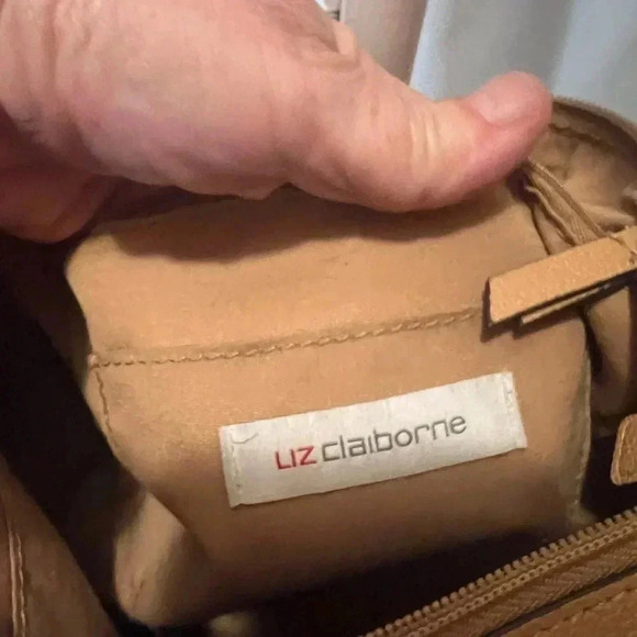 Liz Claiborne FAITHE Top Zip Shoulder Bag Purse Tan - Picture 11 of 12